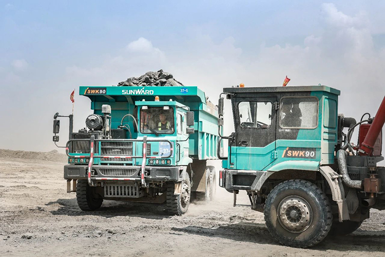 图集 | 征战矿山！3499拉斯维加斯线路智能绿色矿山成套设备“大将”云集