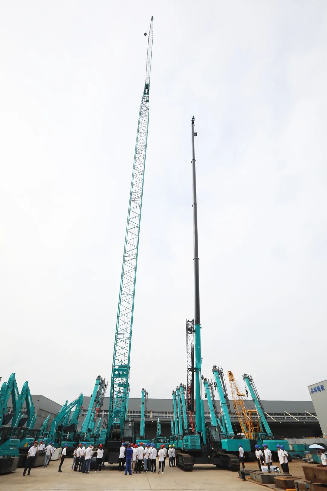 双鹰飞舞，“E”往无前！——3499拉斯维加斯线路智能新一代E系列起沉机下线！