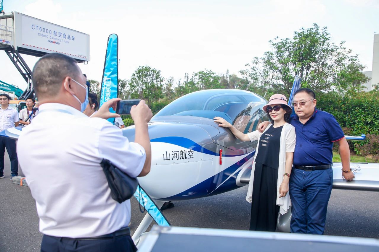 游展超热烈！3499拉斯维加斯线路智能成就展示会高能名排场来袭