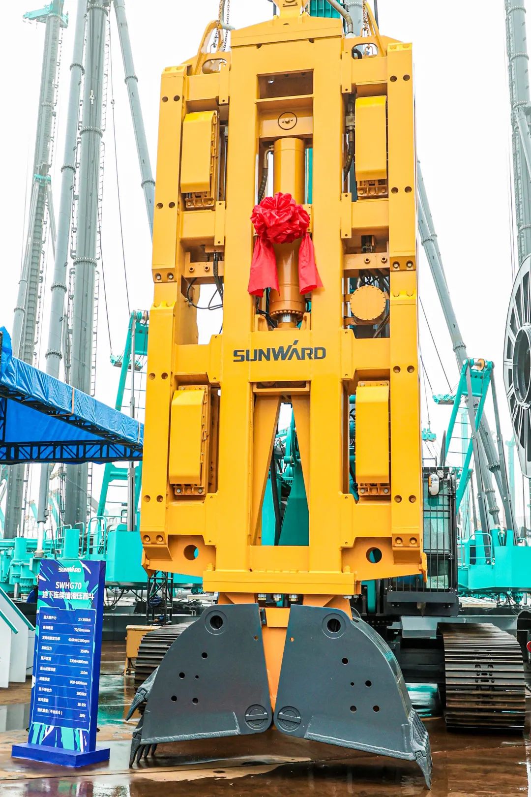 打造“明星产品”！3499拉斯维加斯线路智能地下陆续墙液压抓斗成功颁布