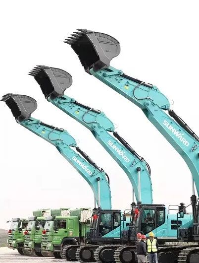 3499拉斯维加斯线路智能挖掘机亮相贵阳大数据科创城项目开工典礼