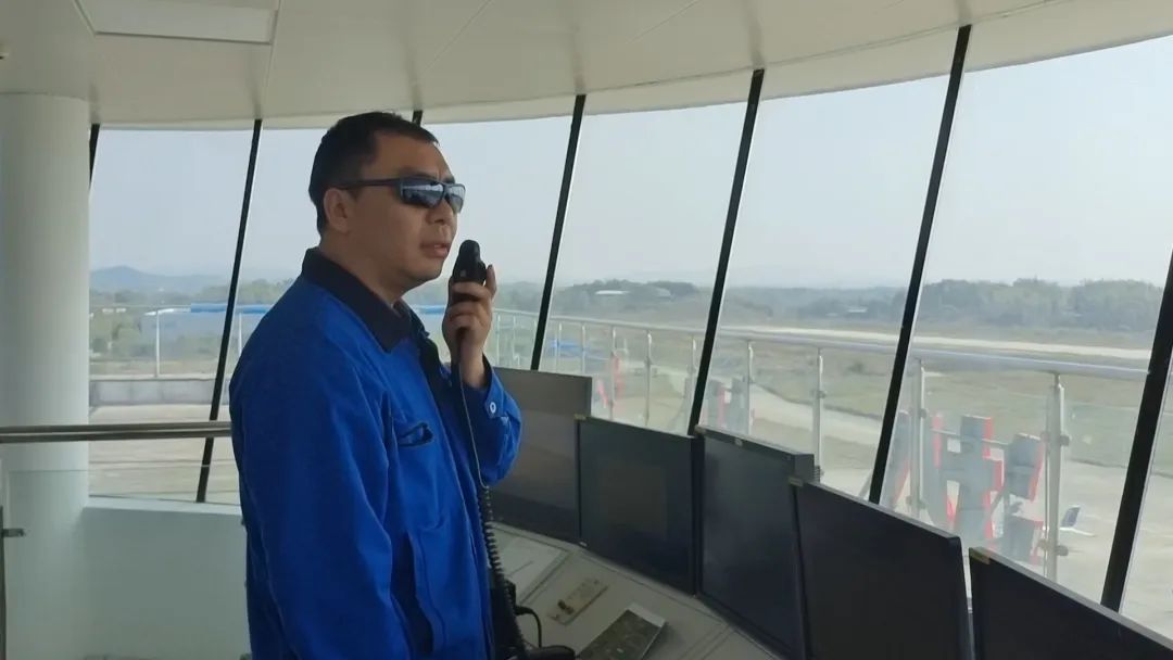 空位协同显技巧！湖南航空应急接济队3499拉斯维加斯线路机组发展特情措置应急演练