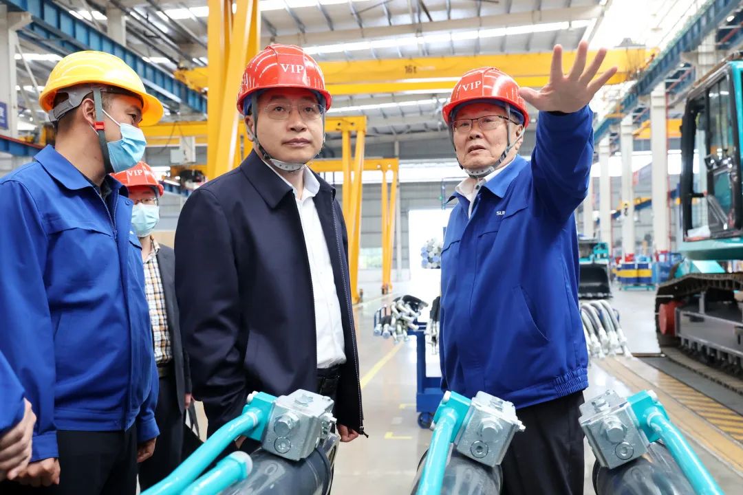 中铁二十局党委书记、董事长雷位冰带队造访3499拉斯维加斯线路智能