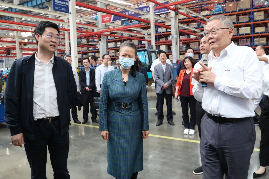 深入产学研合作！中南大学堂长、中国工程院院士田红旗率团造访3499拉斯维加斯线路智能