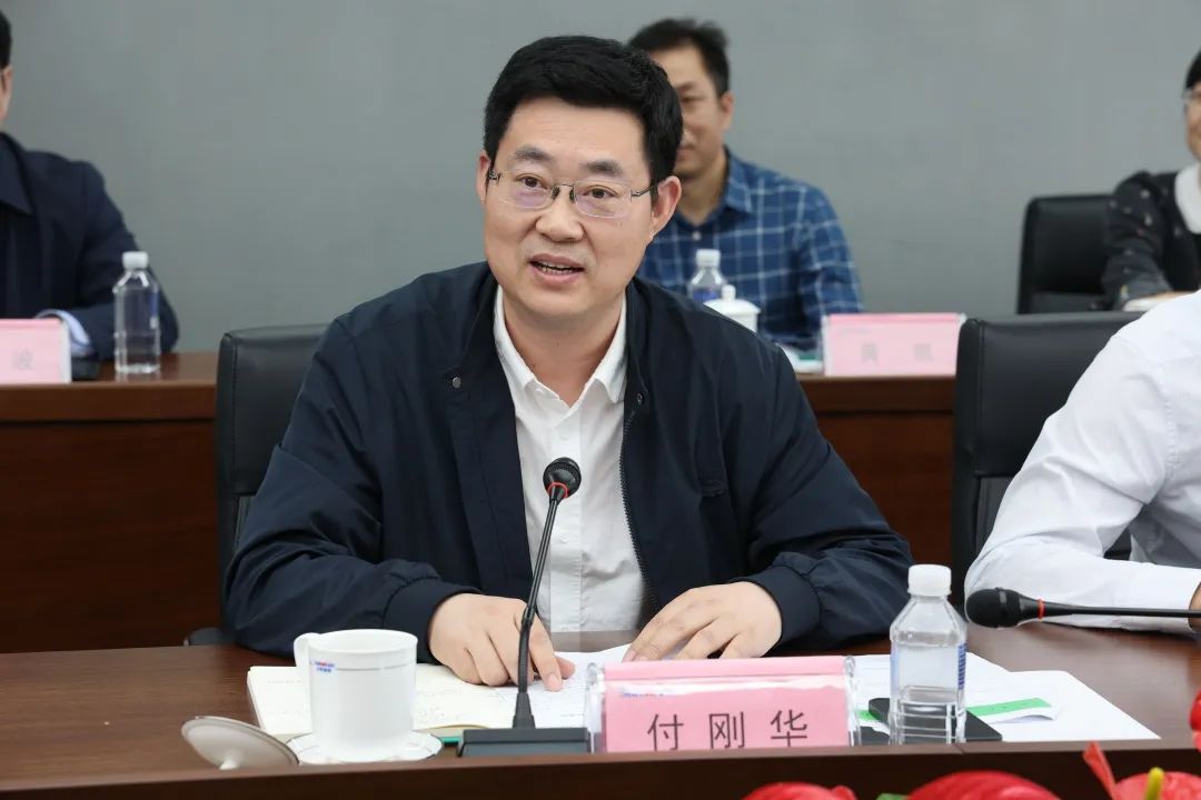 深入产学研合作！中南大学堂长、中国工程院院士田红旗率团造访3499拉斯维加斯线路智能