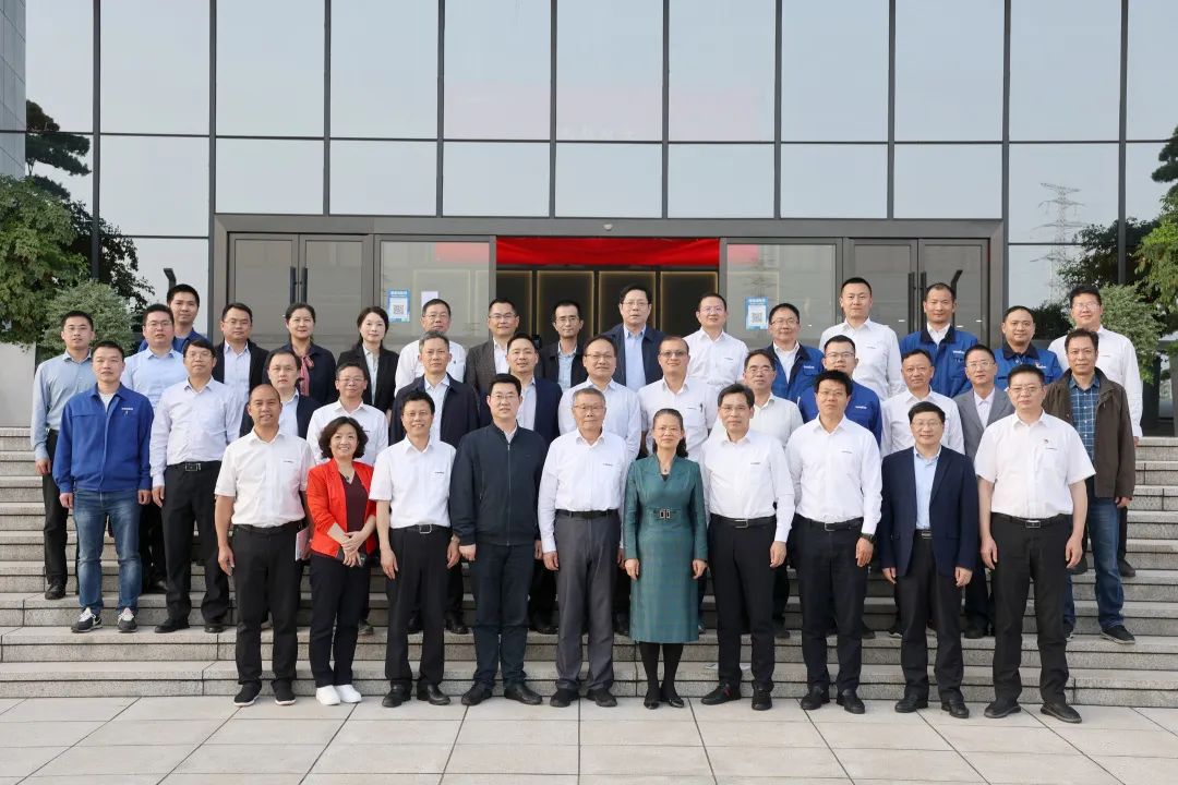 深入产学研合作！中南大学堂长、中国工程院院士田红旗率团造访3499拉斯维加斯线路智能