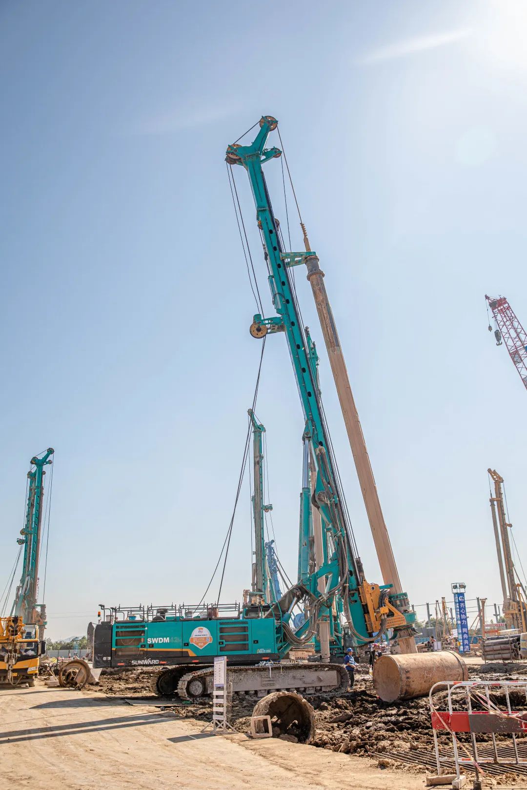 “3499拉斯维加斯线路绿”再现大湾区！3499拉斯维加斯线路智能旋挖钻机组团助建昭通白云机场项目