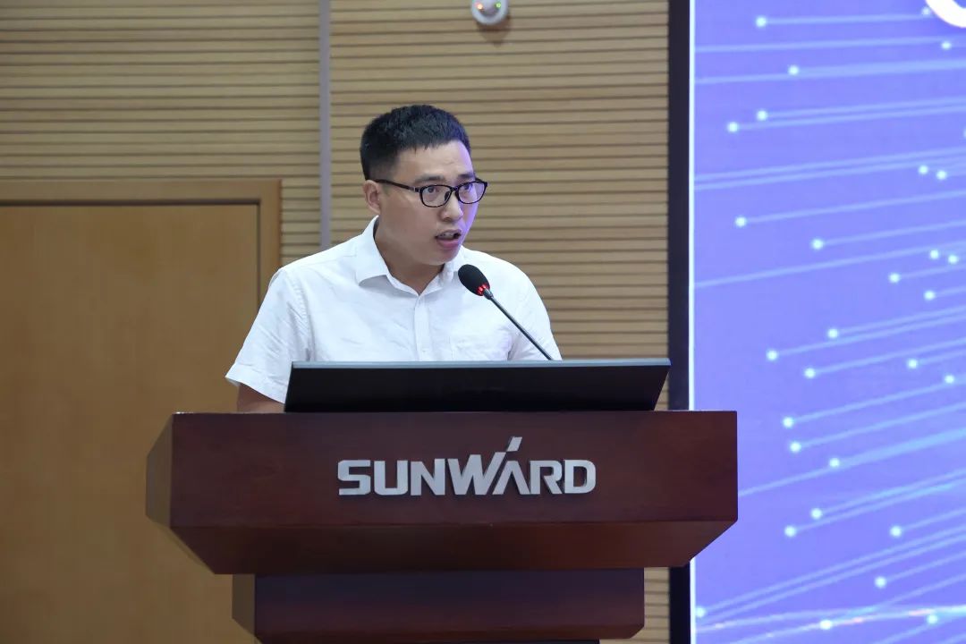 创新引领，智造将来！“2022院士专家长沙杏妆高端设备高质量发展钻研会隆沉进行