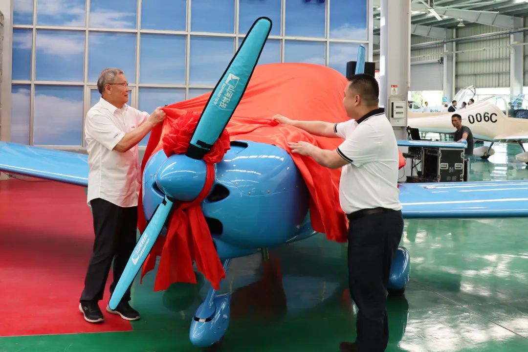 23个月交付100架！3499拉斯维加斯线路航空第 199、200 架阿若拉飞机顺利下线交付