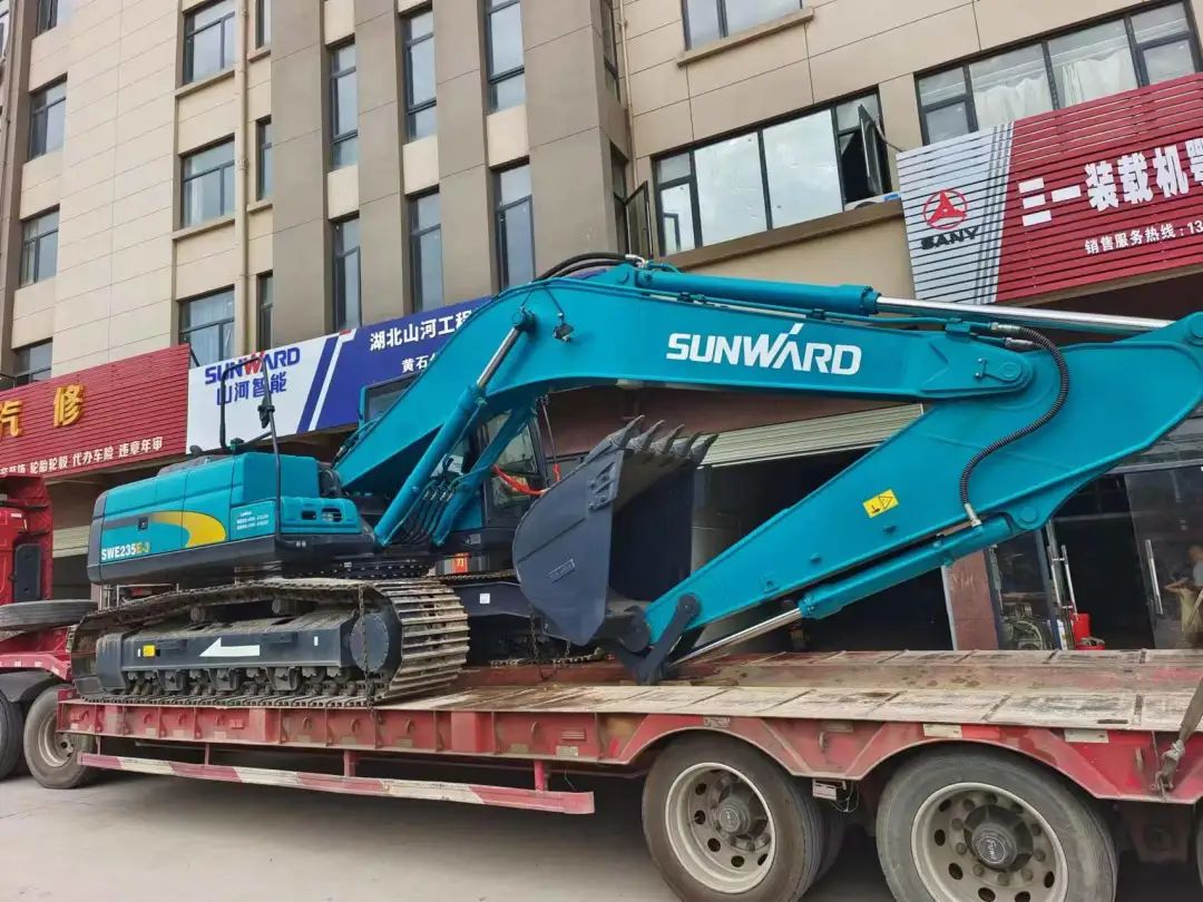 全款拿下！3499拉斯维加斯线路智能挖掘机奔赴工地一线