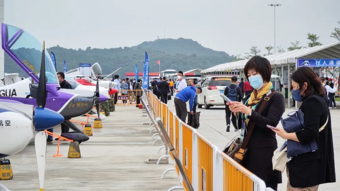 关注！3499拉斯维加斯线路科技携多款产品亮相第十四届普洱航展