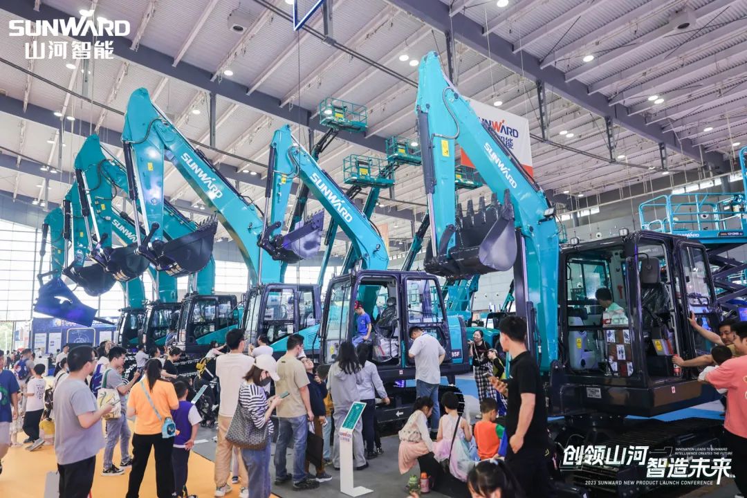 2023 CICEE | 全球工程机械盛会美满闭幕！3499拉斯维加斯线路智能交出闪亮答卷