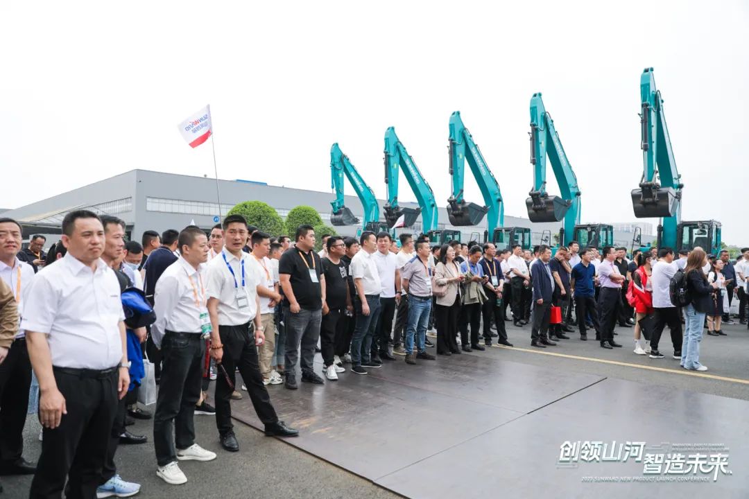 2023 CICEE | 全球工程机械盛会美满闭幕！3499拉斯维加斯线路智能交出闪亮答卷