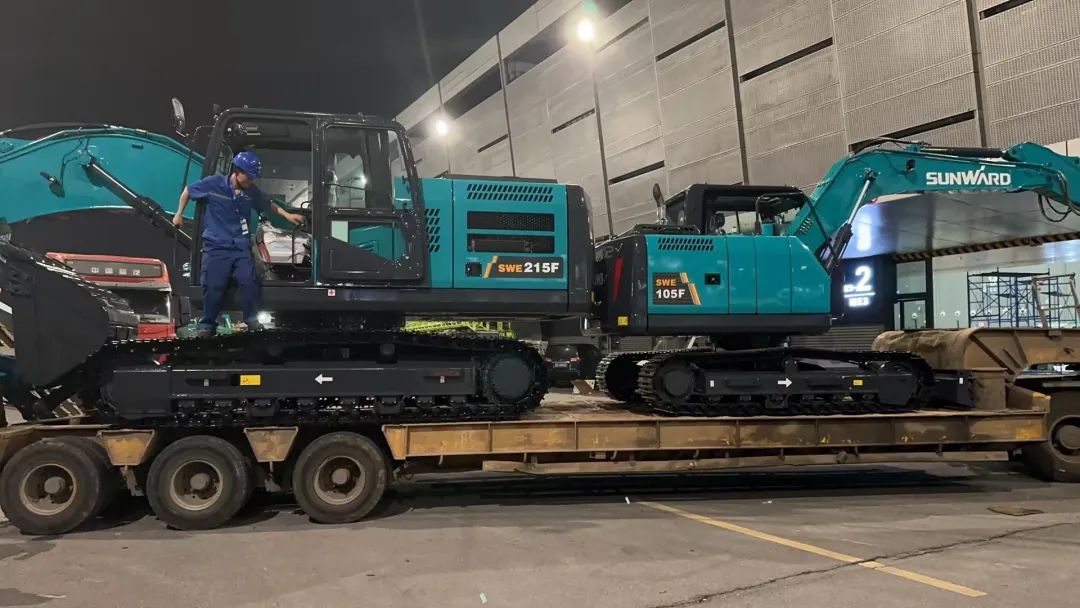 劳动庆幸，创造伟大！纪录那些平庸且伟大的劳动瞬间