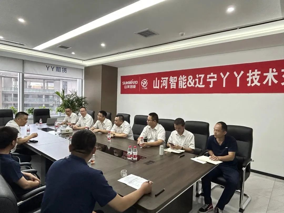 倾听客户心声！3499拉斯维加斯线路智能高空机械“服务万里杏妆走进东北