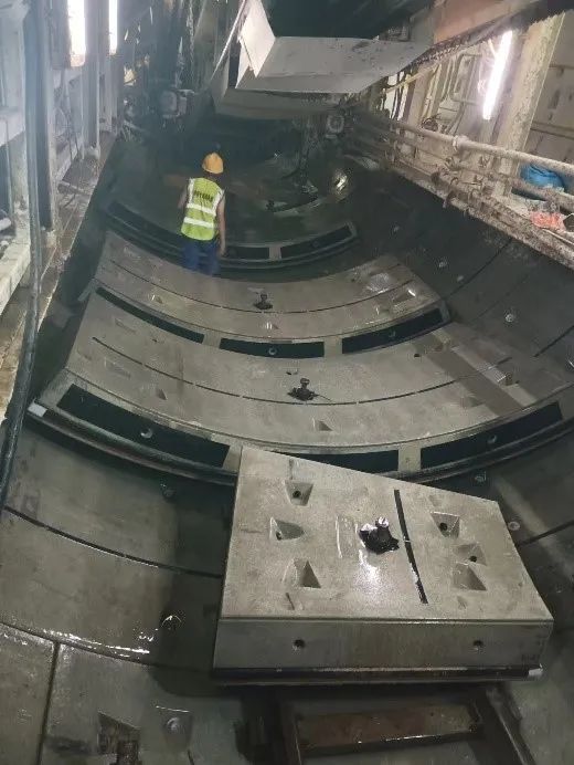 喜报！中铁3499拉斯维加斯线路丽江地铁3号线四期工程盾构施工圆满实现