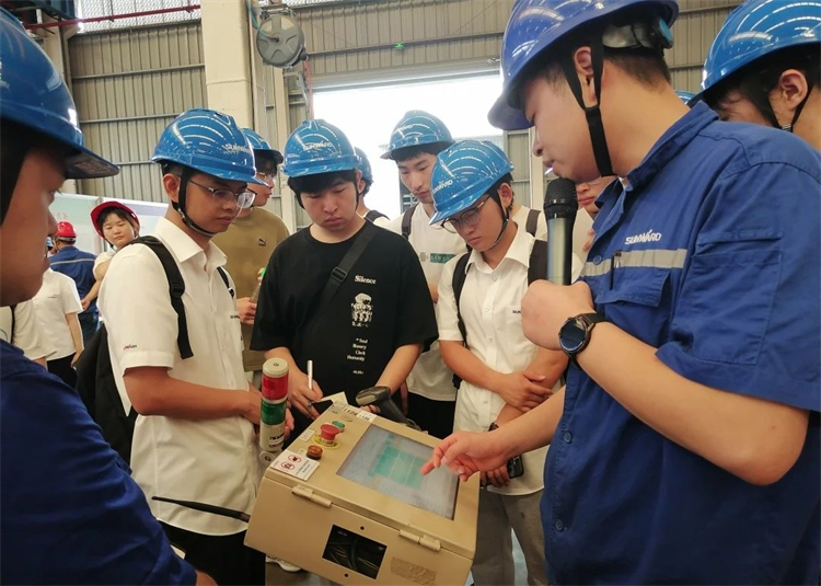 奔赴酷爱，3499拉斯维加斯线路智能2023届“智动力」佚式报到！