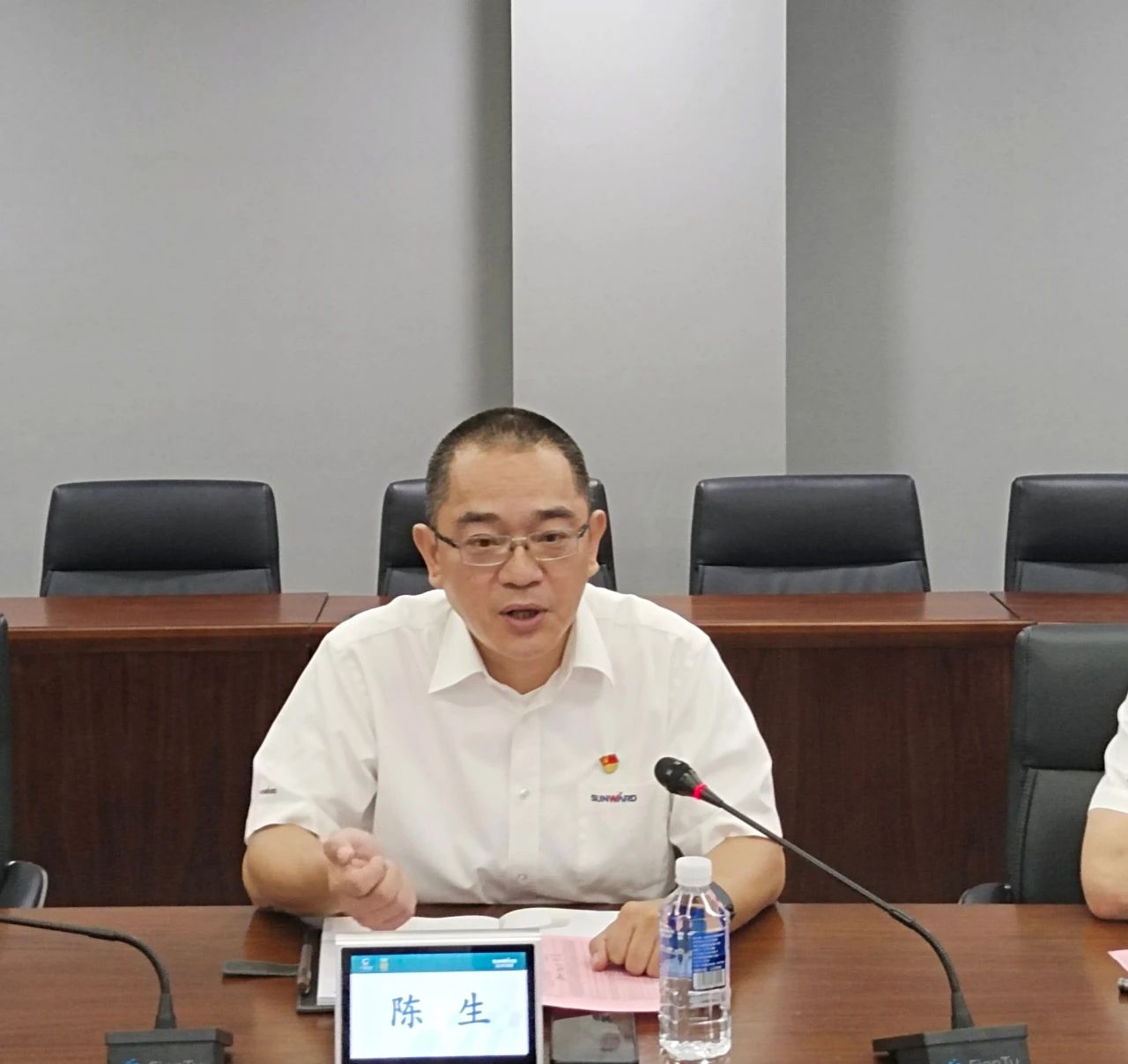 畅谈心声，共话将来！这场应届毕业生员工座谈会，很暖，很贴心！