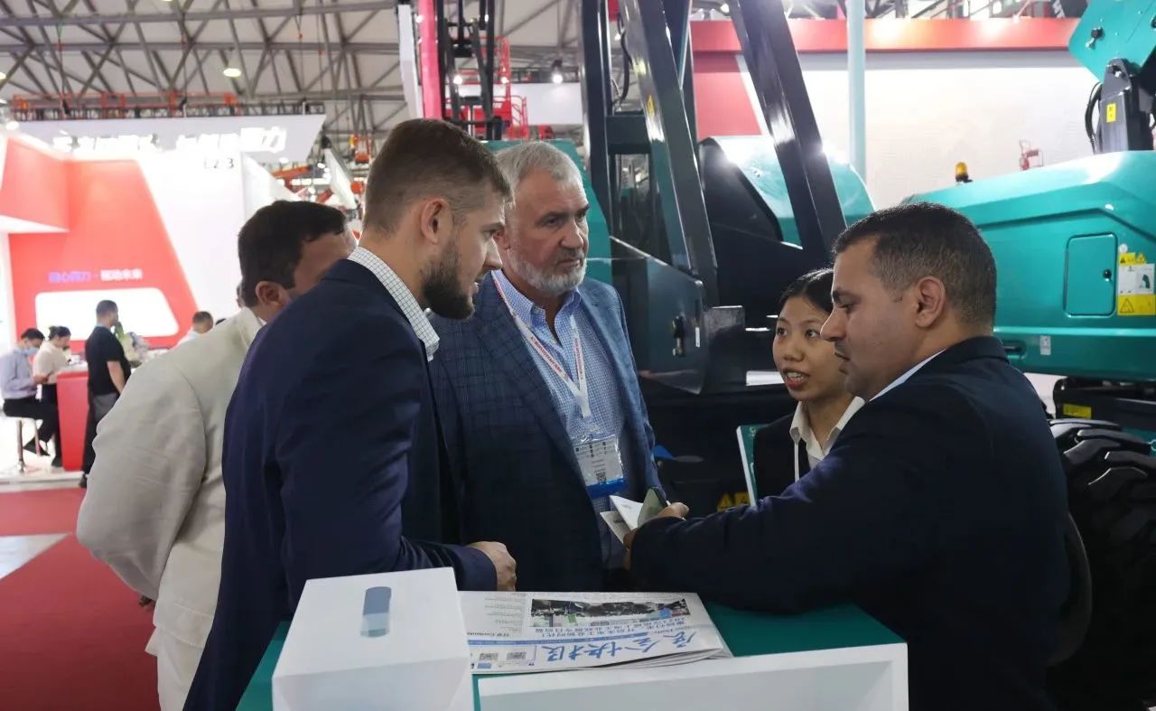 精品出击，闪灼魔都！3499拉斯维加斯线路智能全系列高空机械亮相2023亚洲国际高空展