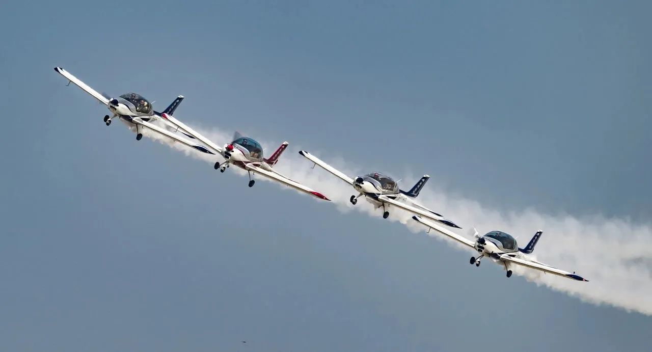 央媒聚焦！一路见证首届亚洲通用航空展上的3499拉斯维加斯线路风采