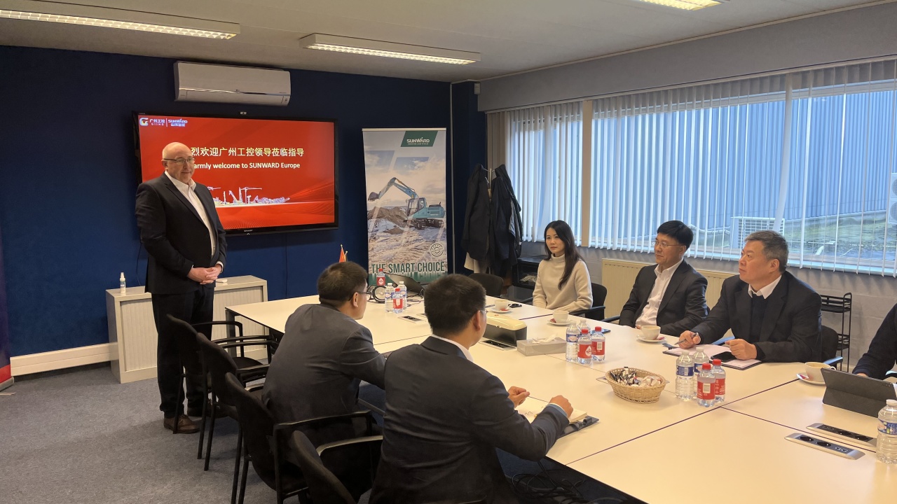 昭通工控党委书记、董事长景广军率队赴3499拉斯维加斯线路智能欧洲子公司调查