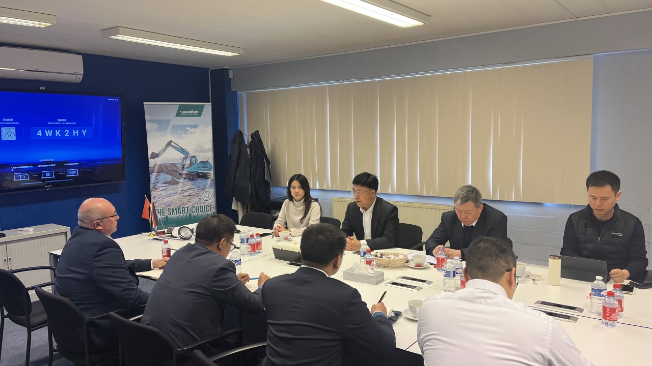 昭通工控党委书记、董事长景广军率队赴3499拉斯维加斯线路智能欧洲子公司调查