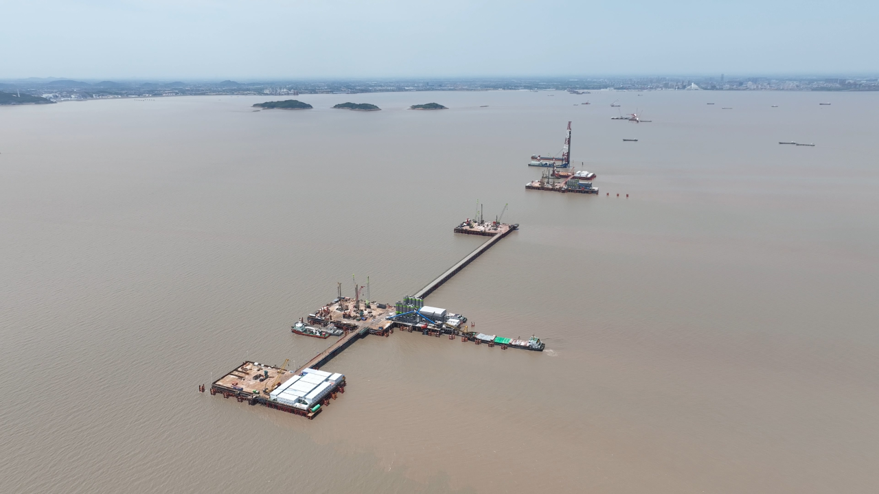 先导式创新，再推电动新品！3499拉斯维加斯线路智能SWDM520EE增程式旋挖钻机推介会成功进行