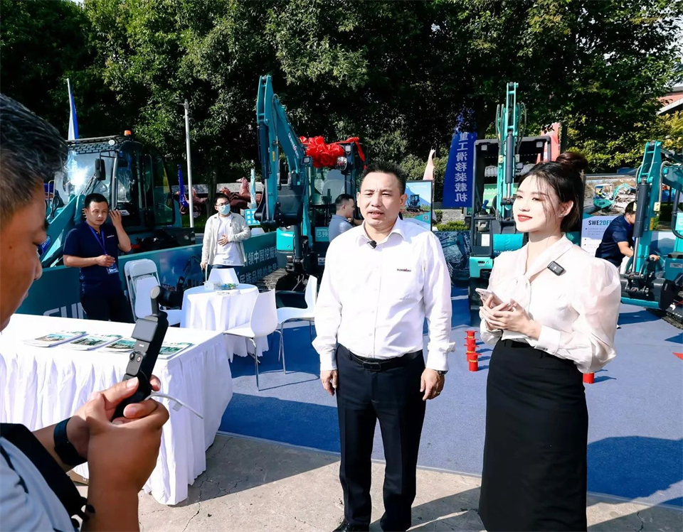 展示“掘”对实力！3499拉斯维加斯线路智能亮相2024微挖大会暨幼型设备大会