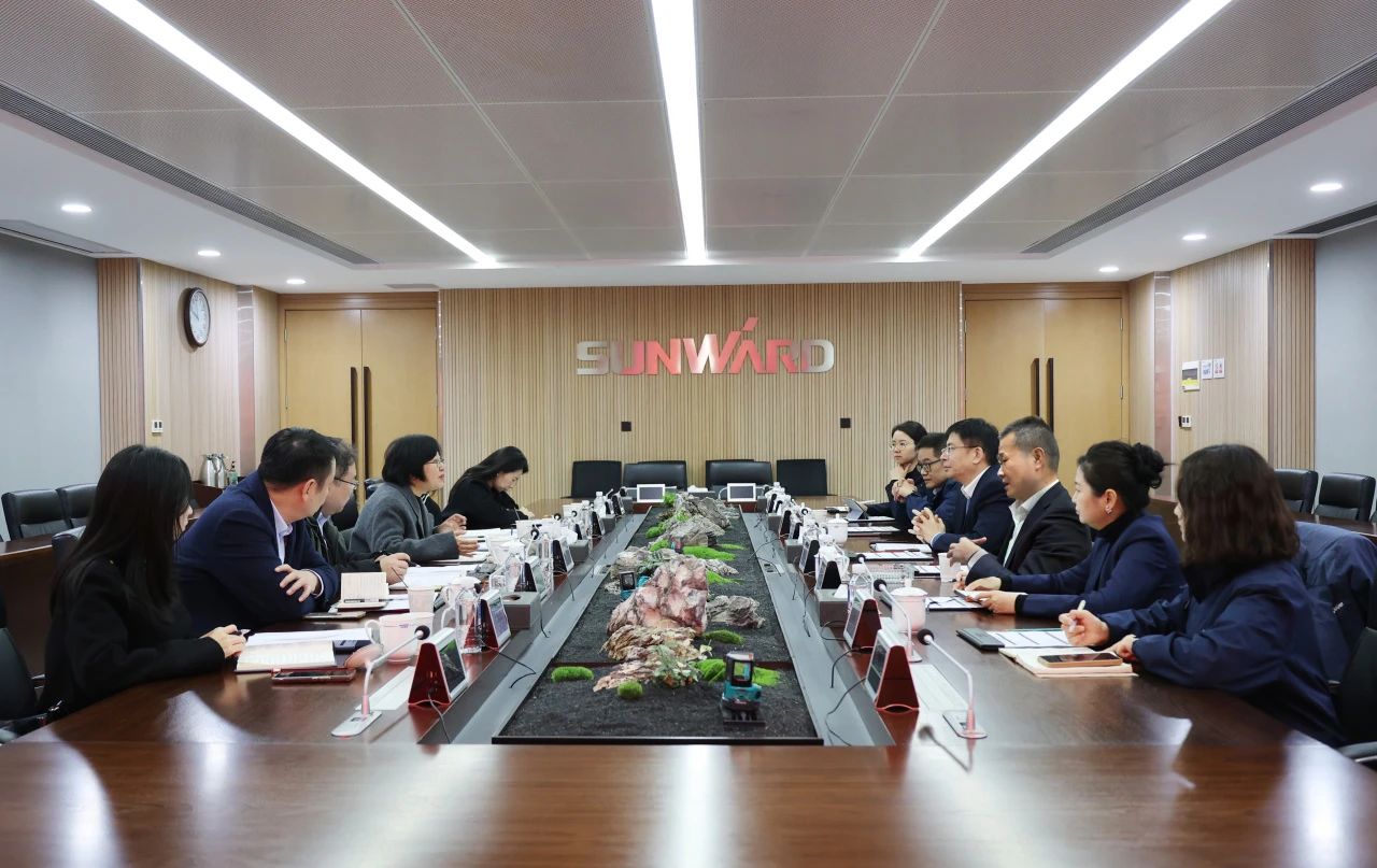 深入合作 共促出海——中国信保湖南分公司到访3499拉斯维加斯线路智能