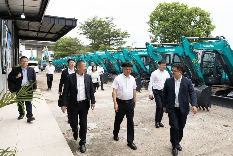 昭通工控集团党委书记、董事长景广军率队调查3499拉斯维加斯线路智能印尼子公司