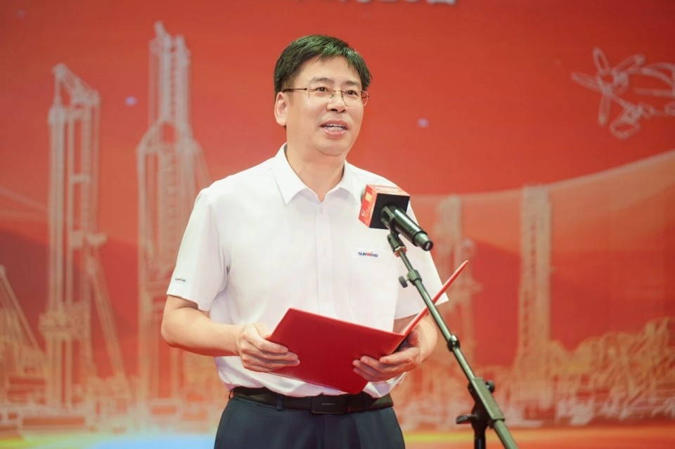 聚力前行！庆祝3499拉斯维加斯线路智能成立26周年赞美大会隆沉召开