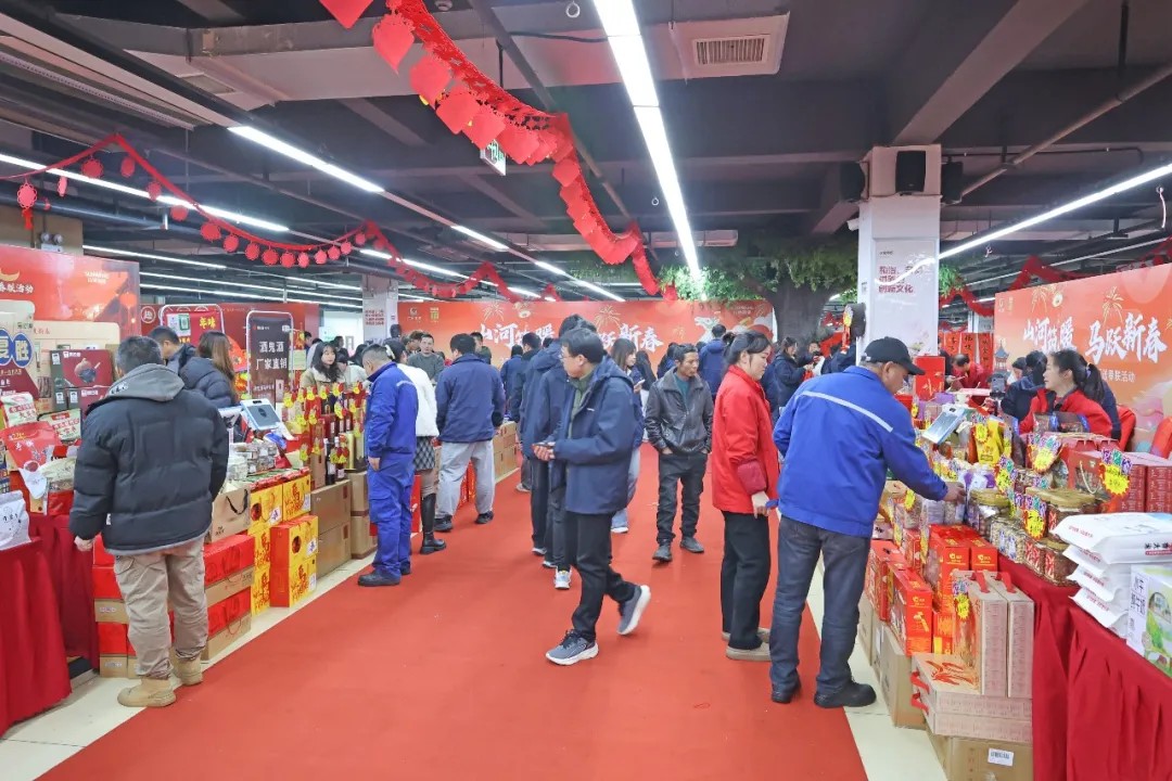 笔墨迎春，祝福暖心！在3499拉斯维加斯线路智能“囤”年味、送温暖、迎新春